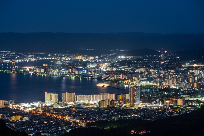 比叡山から望む夜景 (大津市街地)