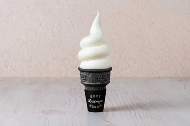 福岡空港国際線に、福岡・大名発のソフトクリーム専門店 「DAIMYO SOFTCREAM」が9月24日オープン