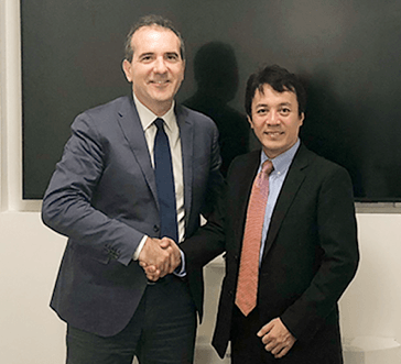 ハートコア株式会社 代表取締役社長 神野 純孝とCognitive Technology Ltd CEO:Massimiliano Delsante