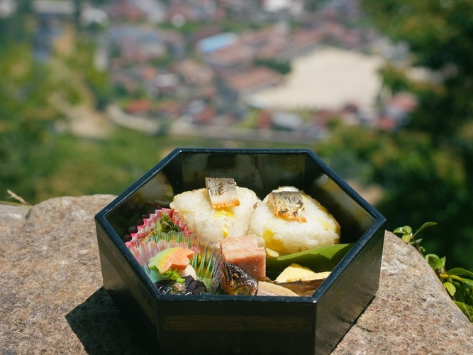 朝食お弁当