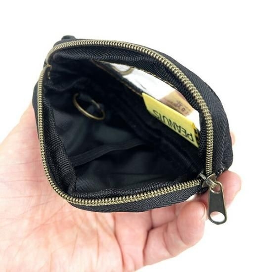 スヌーピーのカジュアルなコラボグッズ