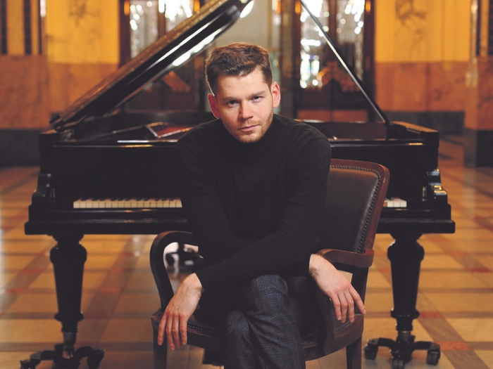 アンドレイ・ググニン Andrey Gugnin