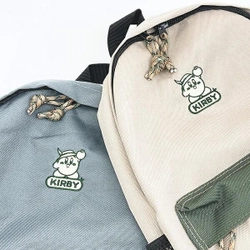 星のカービィがついにOUTDOORとコラボ。シンプルな定番のデイパックは鉄板アイテムです。