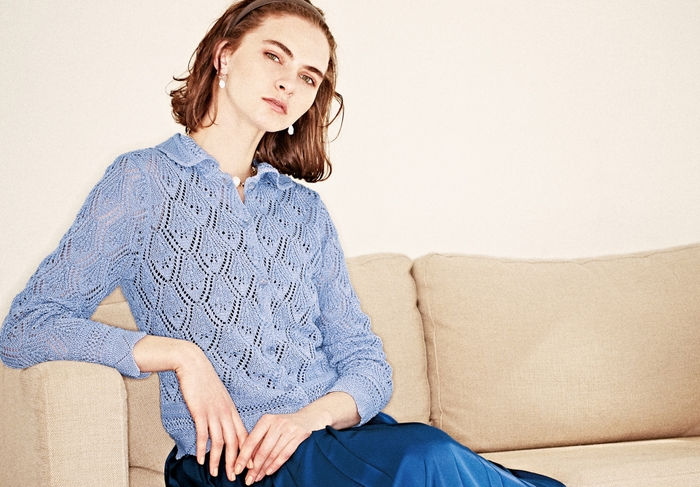 カーディガン 19,800円(税込) カラー:オフホワイト、ライトブルー、ネイビー