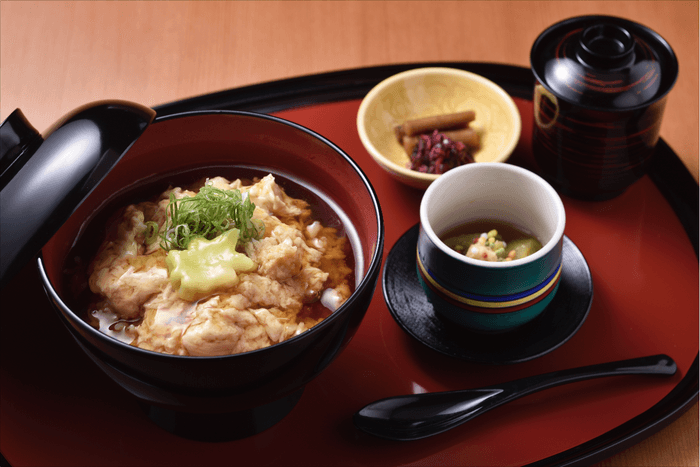 湯葉丼：1&#44;300円(税込)