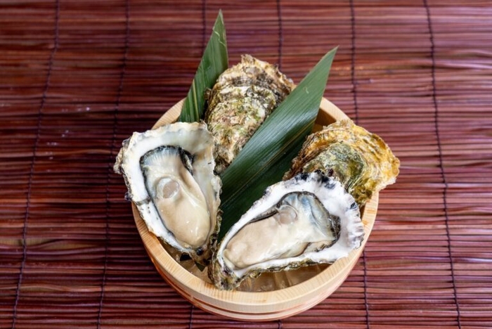 蒸し牡蠣