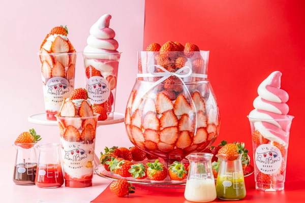 ＜いちごBonBonBERRY ATAMI HOUSE.＞ 静岡県産いちご100粒の贅沢パフェ！ 「あふれる100粒いちごパフェ」が 12月5日(金)より新発売！