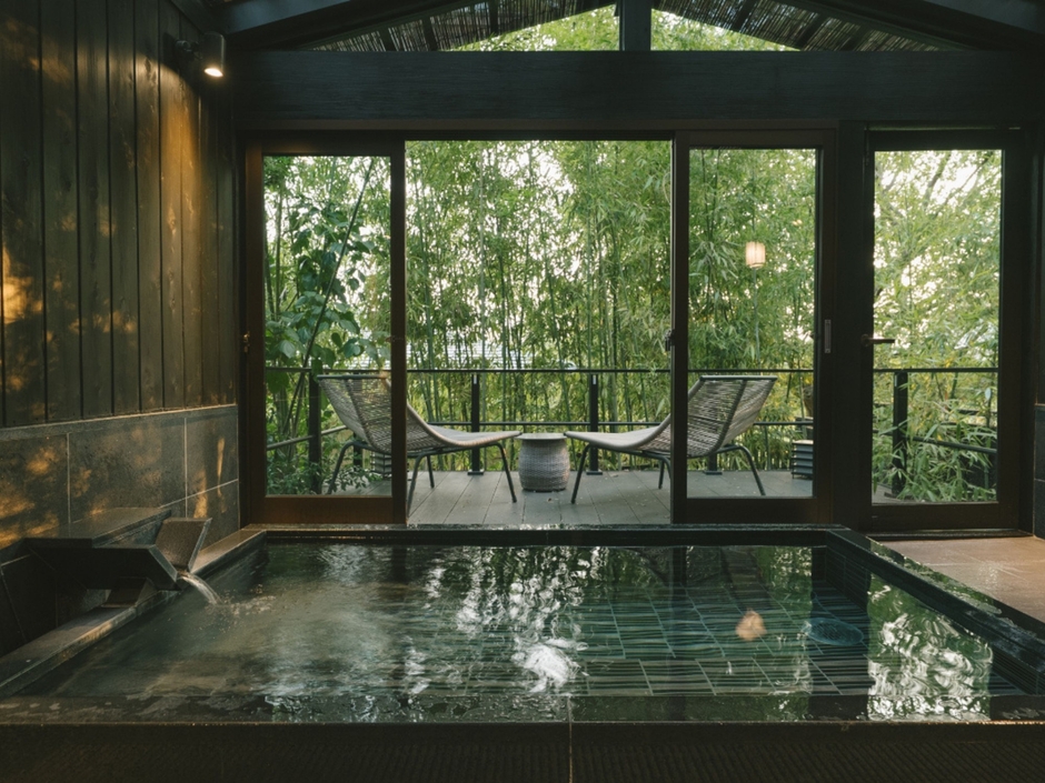 特別棟「瑞雨」ミストサウナ付きの温泉風呂