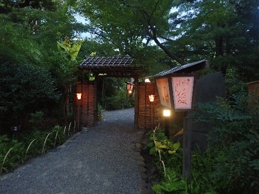 絵行灯点灯（昨年の様子）