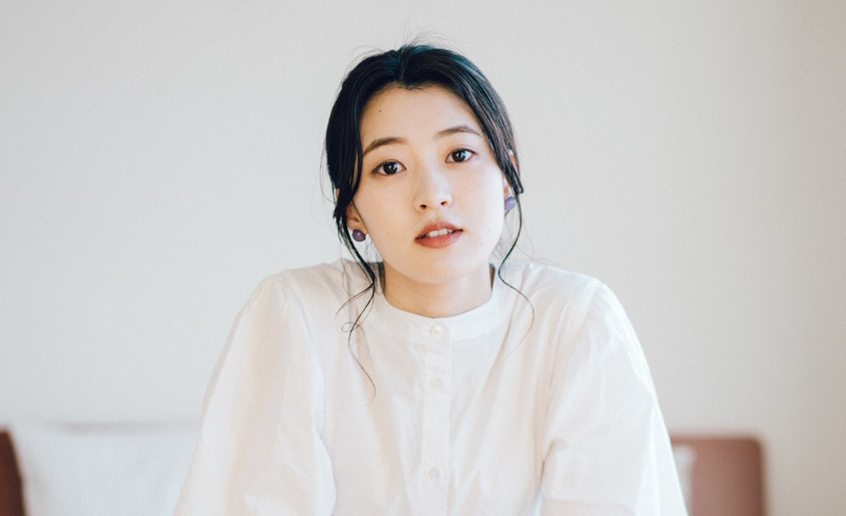 映画『告白』でデビューし、ウルトラマンタイガヒロイン&恋ドラで人気の女優 吉永アユリが CM『mineo「不安なホンネ 電話番号篇」』に出演!!