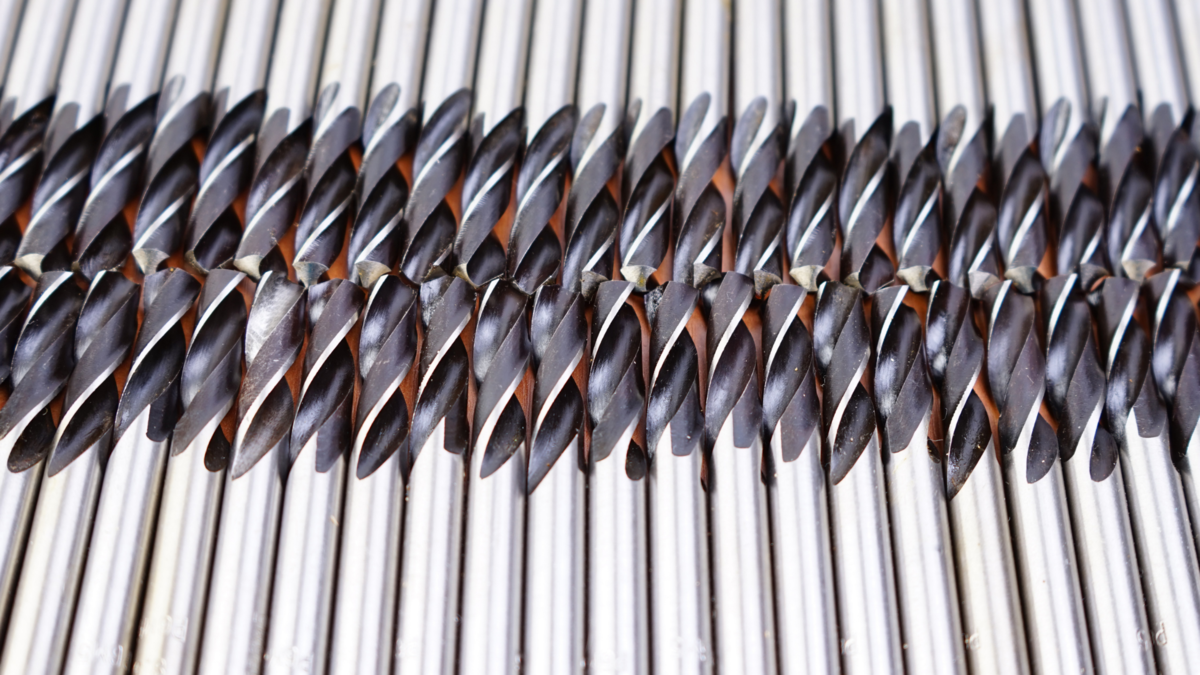 採掘用ドリルビットの市場規模は2028年までに19.2億米ドルに達する見込み