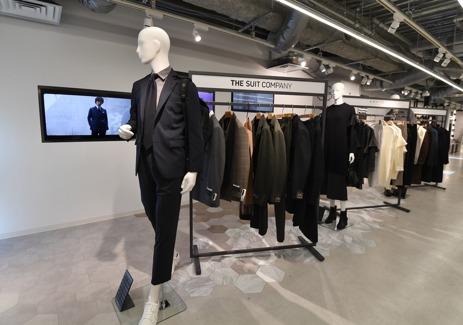 店内イメージ:THE SUIT COMPANY 新宿本店