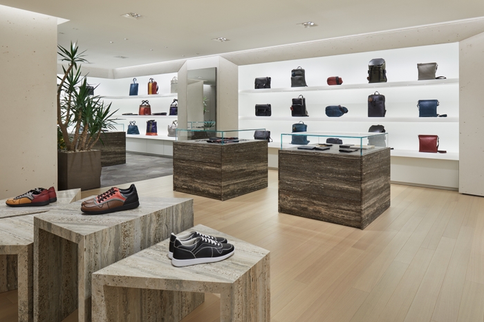 14_bv_ginza2018_014 Nacasa & Partners Inc.