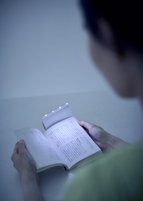 Book cover LIGHT 2