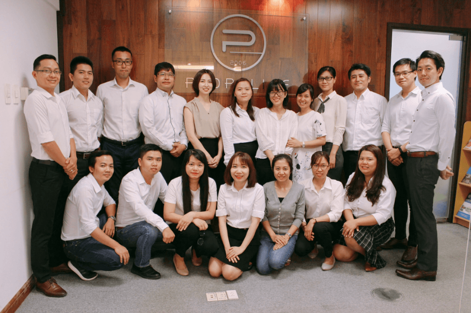 プロポライフベトナム社員