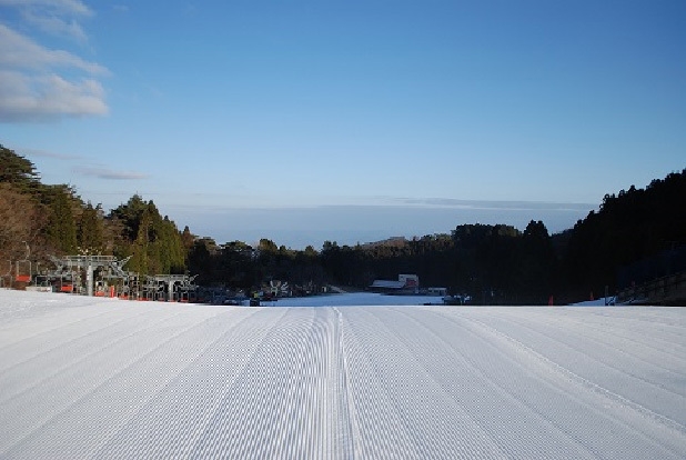 冬季ゲレンデの様子