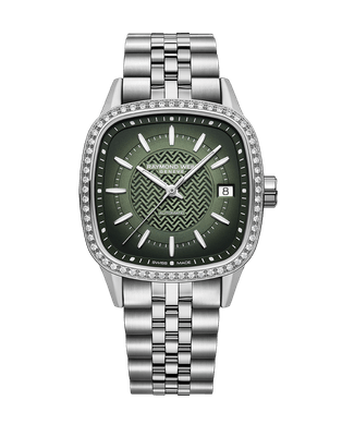 2490-STS-52051