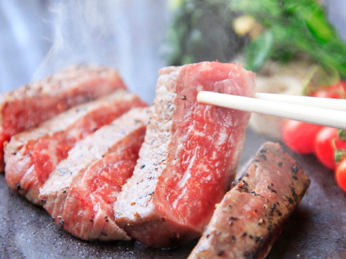 ステーキ食べ比べも愉しめる限定プラン