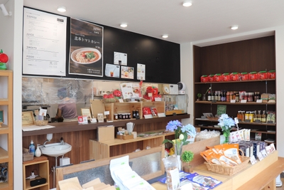 &green CAFE店内