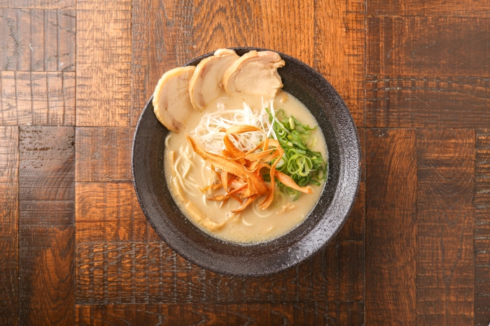 王道の鶏白ラーメン