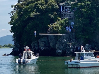 伊崎の棹飛び