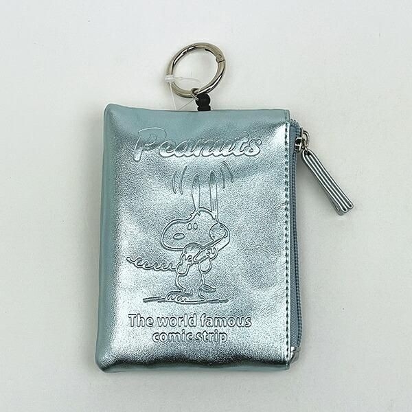 スヌーピーのパスポーチ