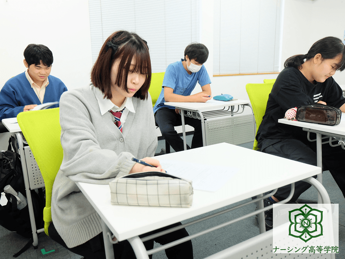 4月10日開催・愛知県の「ナーシング高等学院」入学式