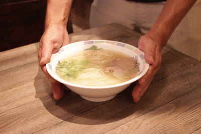 博多ラーメン はかたや