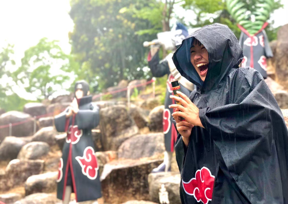 【雨に染まる忍の世界へ】「忍里 雨の日ステッカー」を手に入れよう！
「NARUTO＆BORUTO 忍里 五月雨祭２０２６」
第4弾『五月雨祭SNS投稿キャンペーン』