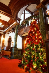 京の洋館で過ごすクリスマスのひととき　 2021年11月26日(金)よりクリスマス装飾＆イルミネーション開始