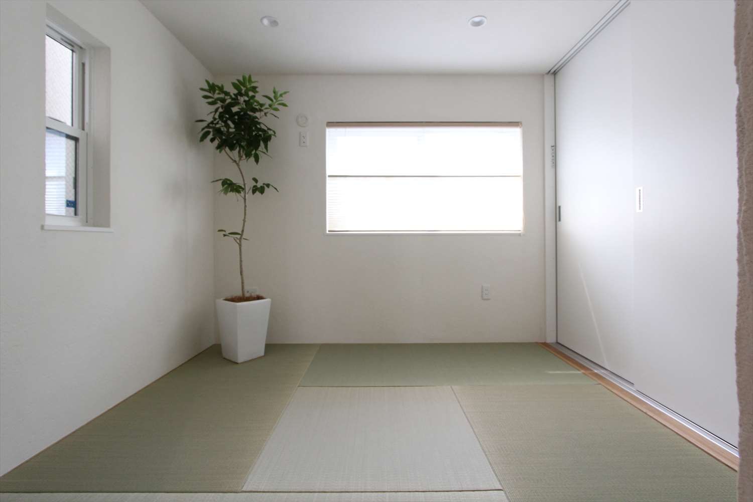 「空間=床面積」の常識を覆す!株式会社アースが狭小住宅の限界に挑む「12の立体収納アイデア実例」を公開