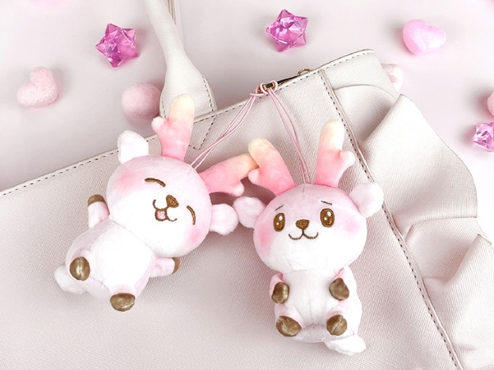 バッグに付けて一緒におでかけ