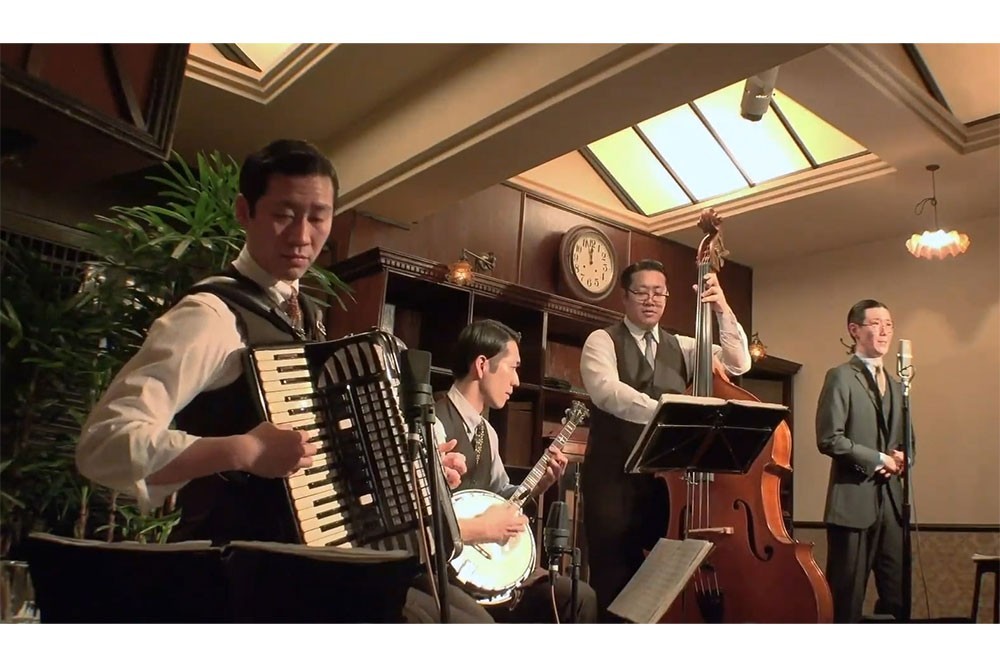 昭和歌謡を歌い継ぐ四兄弟ユニット・東京大衆歌謡楽団のコンサートを11