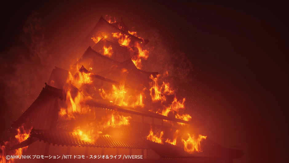 炎上する大坂城