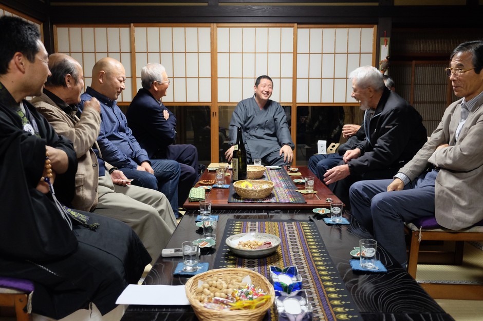 作戦会議の様子1