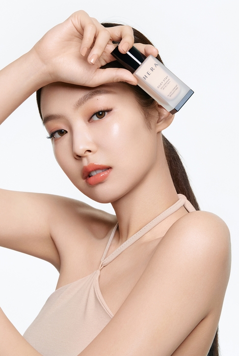 HERAイメージモデルBLACKPINKジェニ 3