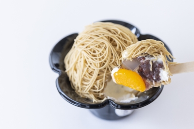 『隠れあんみつモンブラン ～バタークリームのせ～』880円