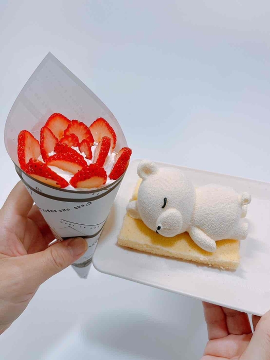幸せを呼ぶブーケとおねんねクマちゃん
