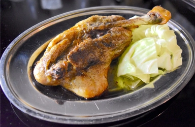 香川県のご当地料理「骨付鳥」 ECサイトで10月から本格販売開始　 昭和48年創業の老舗の味が自宅で楽しめる！