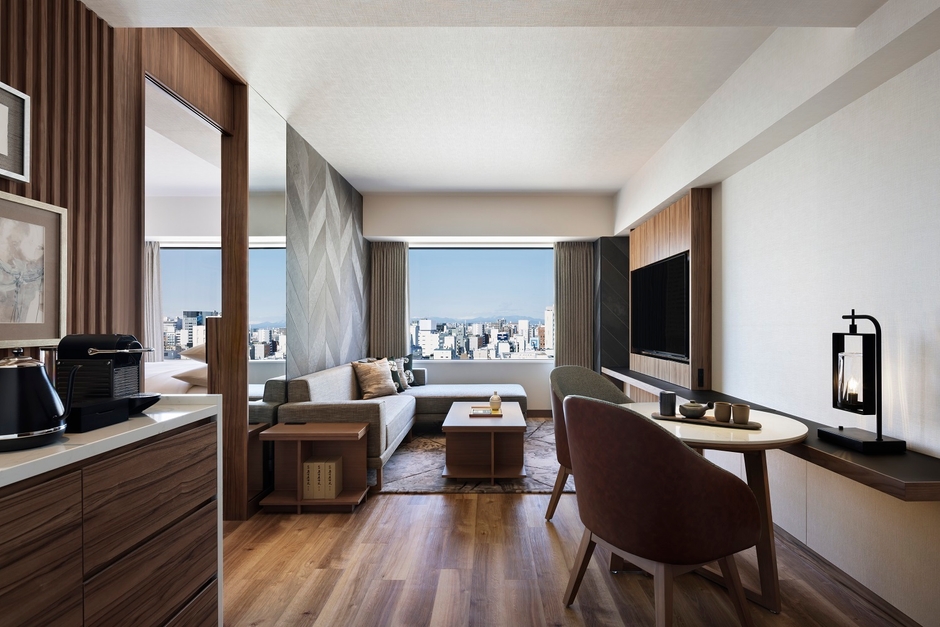 コートヤードスイート リビングルーム