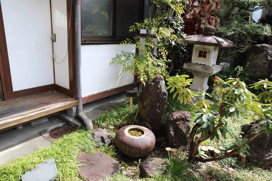 東側に面した庭