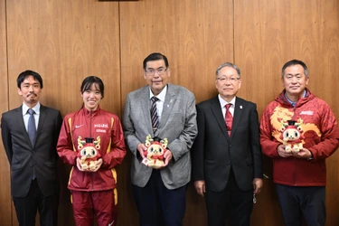【名城大学・女子駅伝部】10月25日（日）の「第44回全日本大学女子駅伝対校選手権大会」出場を学長らに報告