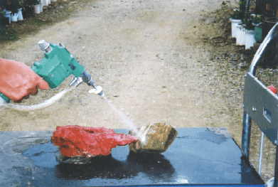 水石・鉱石の洗浄