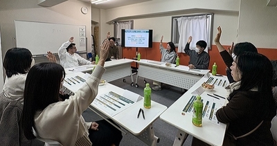 座談会の様子(2)
