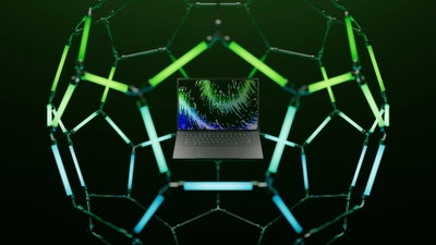 世界初「デュアルモードMini LEDディスプレイ」搭載モデルを含む ゲーミングノートPC「Razer Blade 16」等3製品を発表 　4月21日(金)より順次販売開始