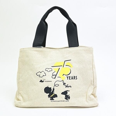 スヌーピー75thデザインのトートバッグ