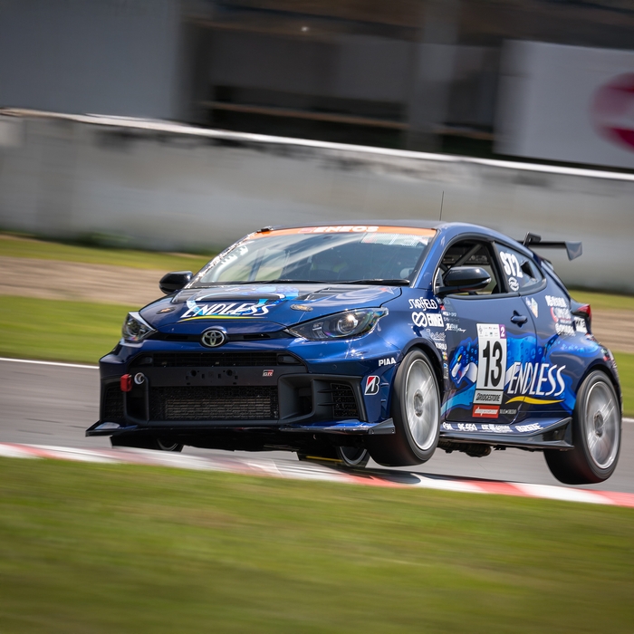 GRヤリス 実車画像3