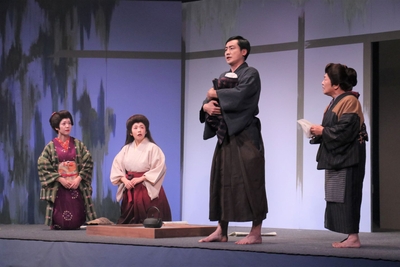 （左から）：石橋美希（岩手めんこいテレビ）、阿部沙織（エフエム岩手）、綿世景（作家）、藤田弓子（女優）