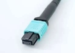 MPOコネクタ市場データ資料：売上推移、販売量、主要メーカー動向を収録