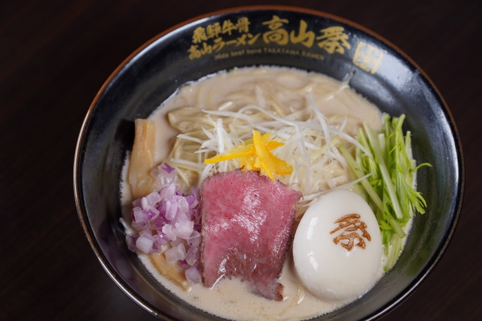 飛騨牛骨高山ラーメン祭の白湯ラーメン